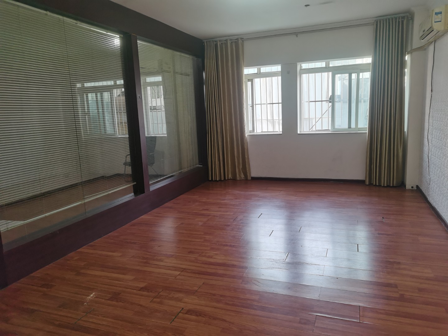 江苏省徐州市新沂市市府路48号